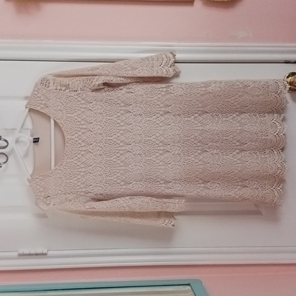Divided by H&M Lace Shift - Picture 1 of 6